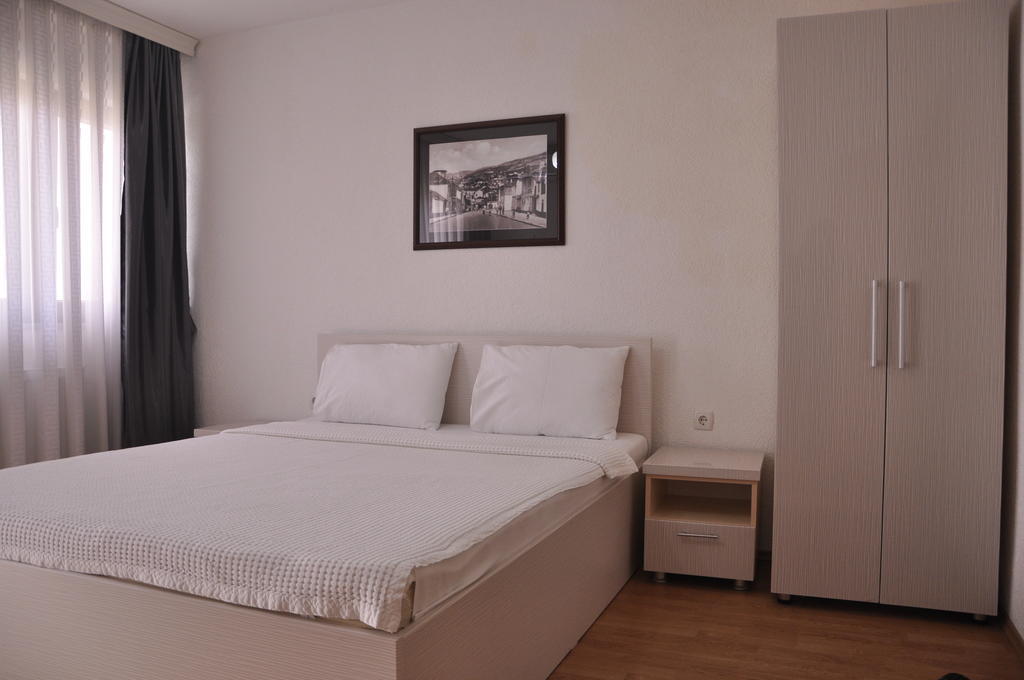 Hotel Cleon Prizren Kamer foto